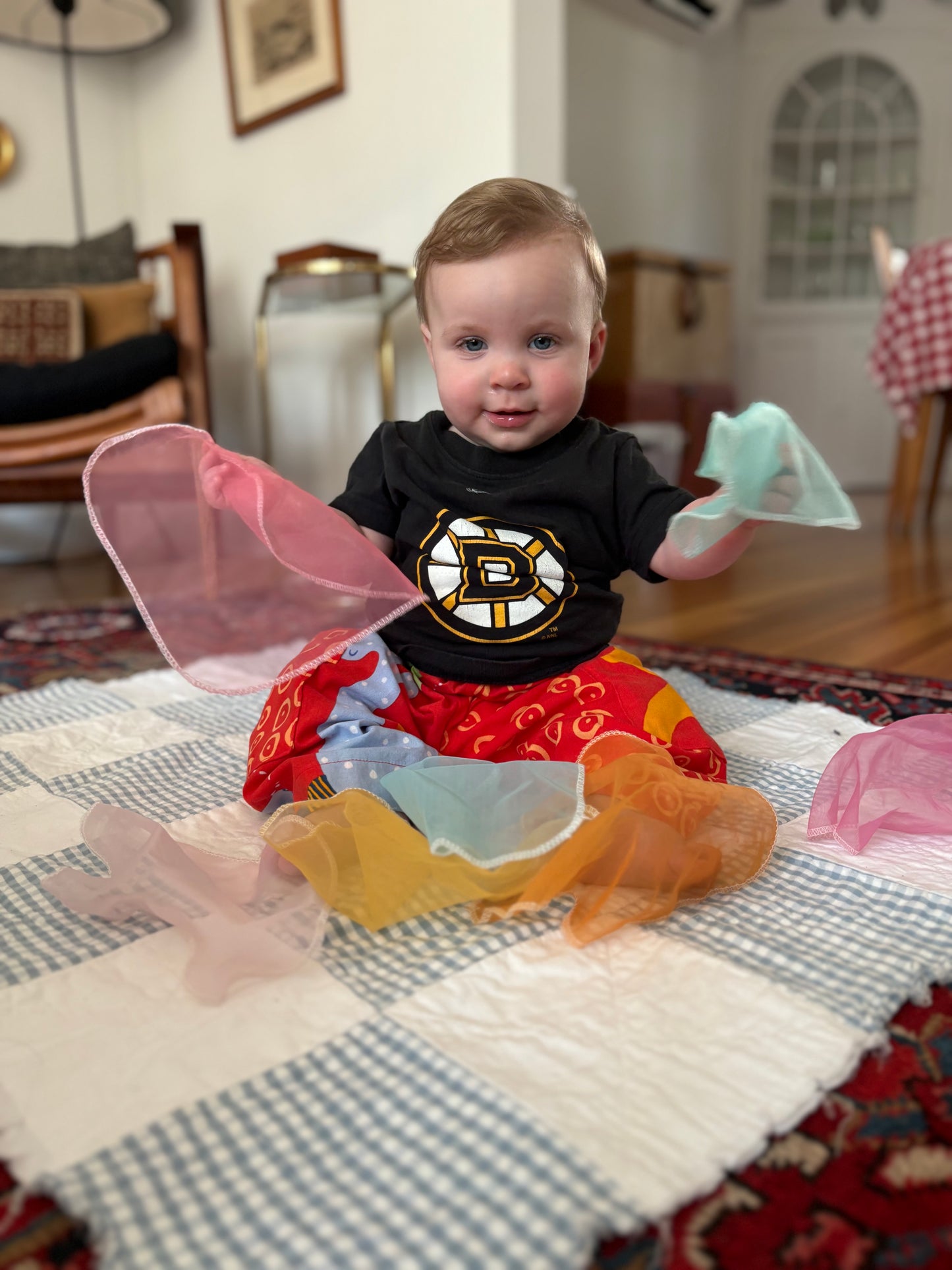 Reebok Bruins Lucic T-Shirt Size 9-12 months