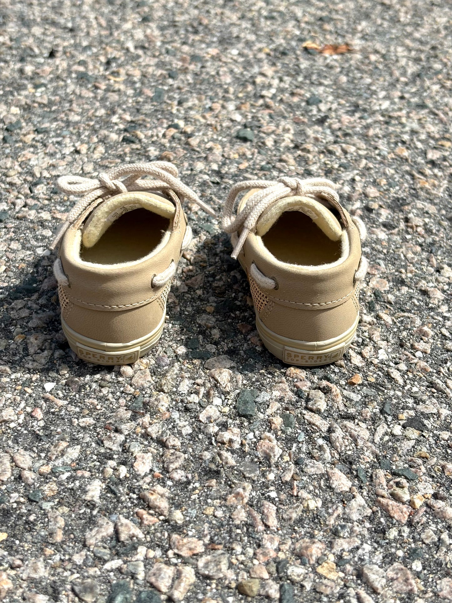 Sperry Intrepid Crib Boat Shoes Size 4
