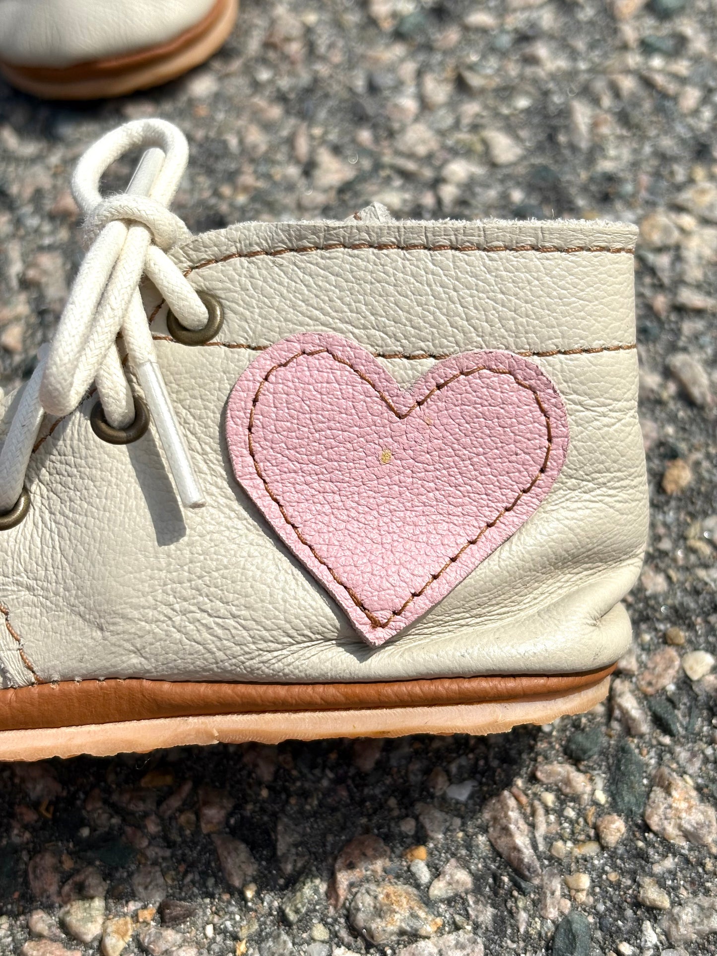 Soft Leather Heart Shoes Size 5