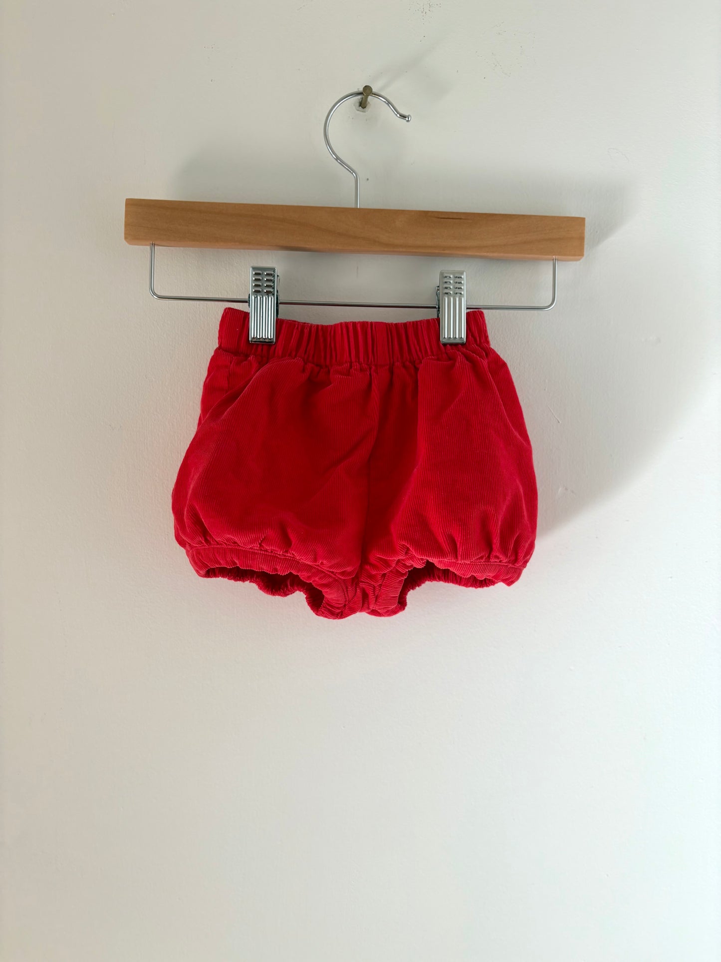Baby Boden Corduroy Heart Bloomers Size 6-9 months