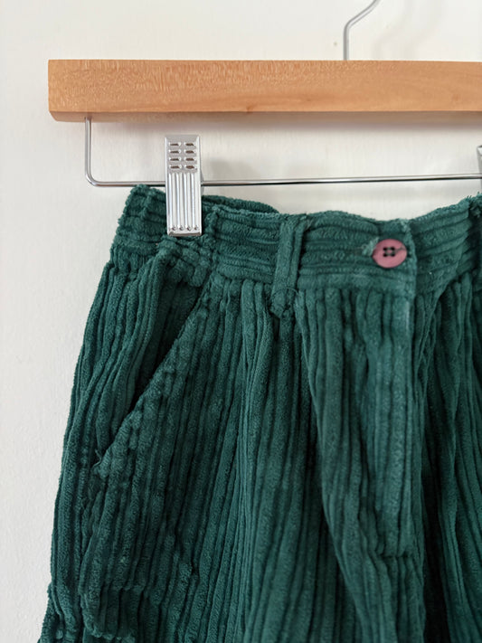 Vintage 80s/90s The Children’s Place Hunter Green Corduroy Shorts Size 4T