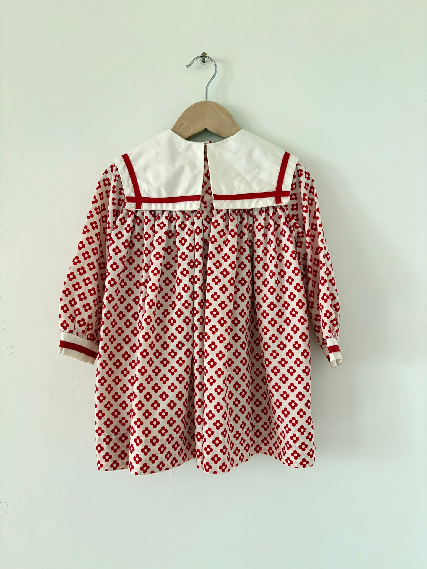 Vintage 60s/70s Polly Flinders Smocked Dress Size 4T
