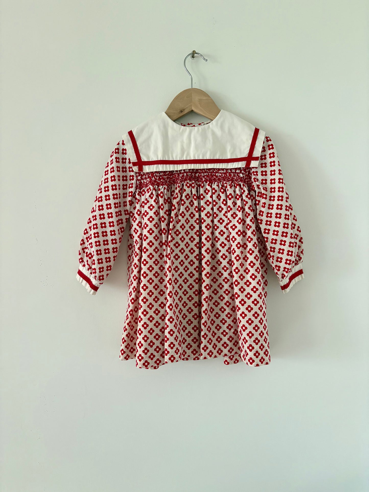 Vintage 60s/70s Polly Flinders Smocked Dress Size 4T