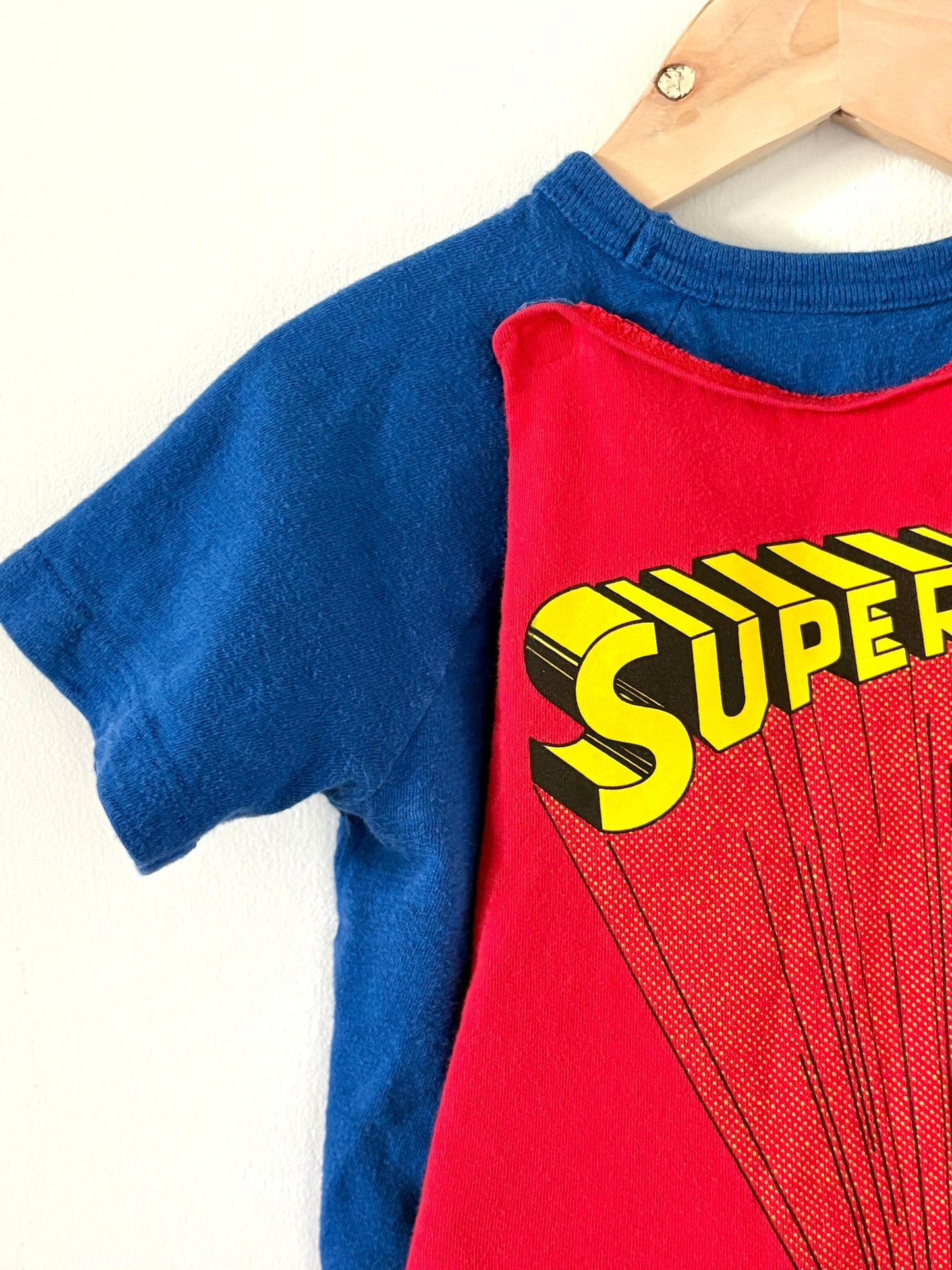 Gap Superman Graphic T-Shirt With Cape Size 3T