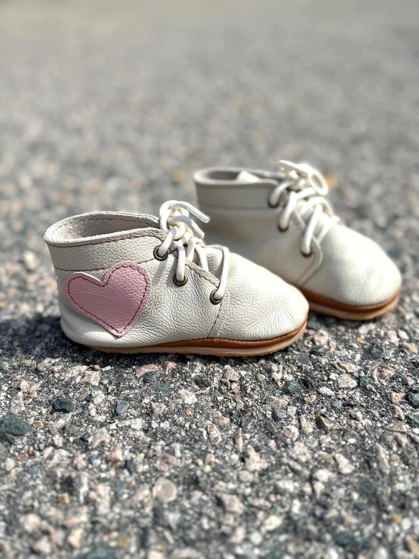 Soft Leather Heart Shoes Size 5