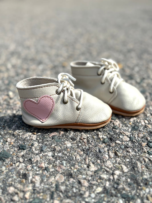 Soft Leather Heart Shoes Size 5