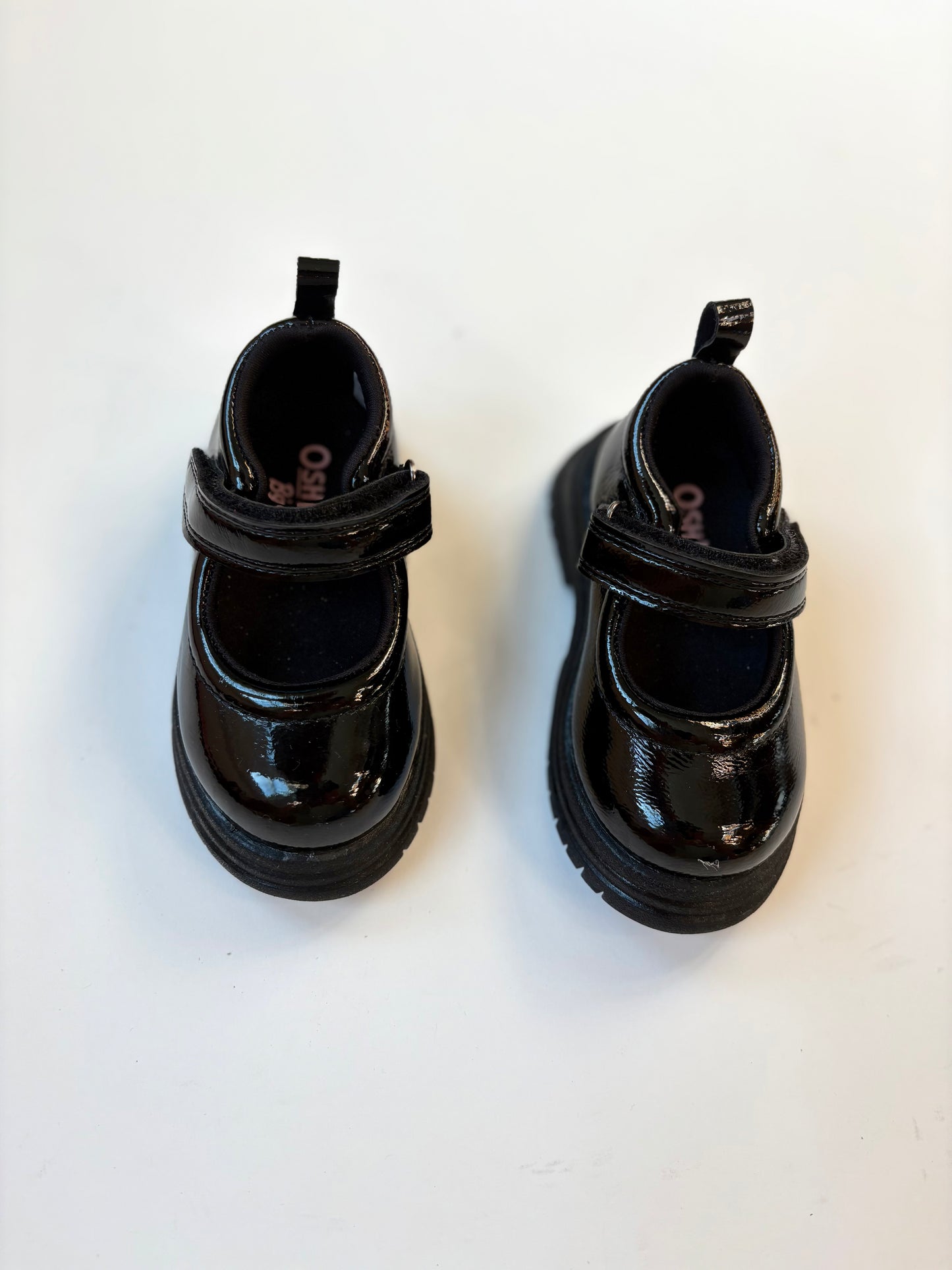 Oshkosh B'gosh Patent Leather Chunky Mary Janes Size 4M