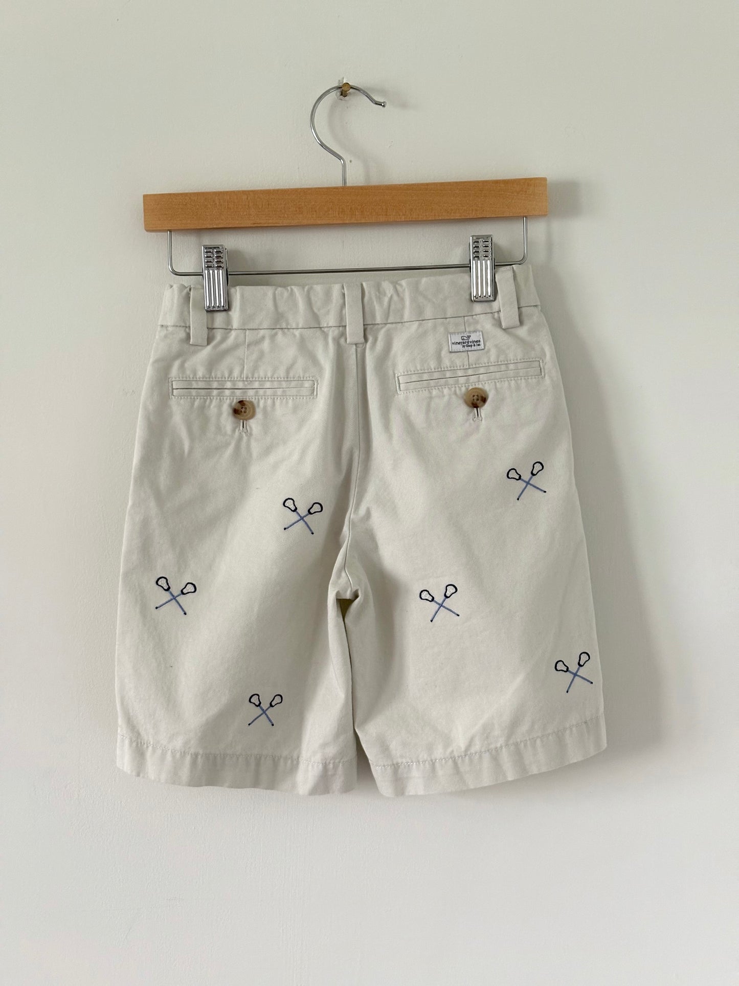 Vineyard Vines Breakers Embroidered Lacrosse Shorts Size 6