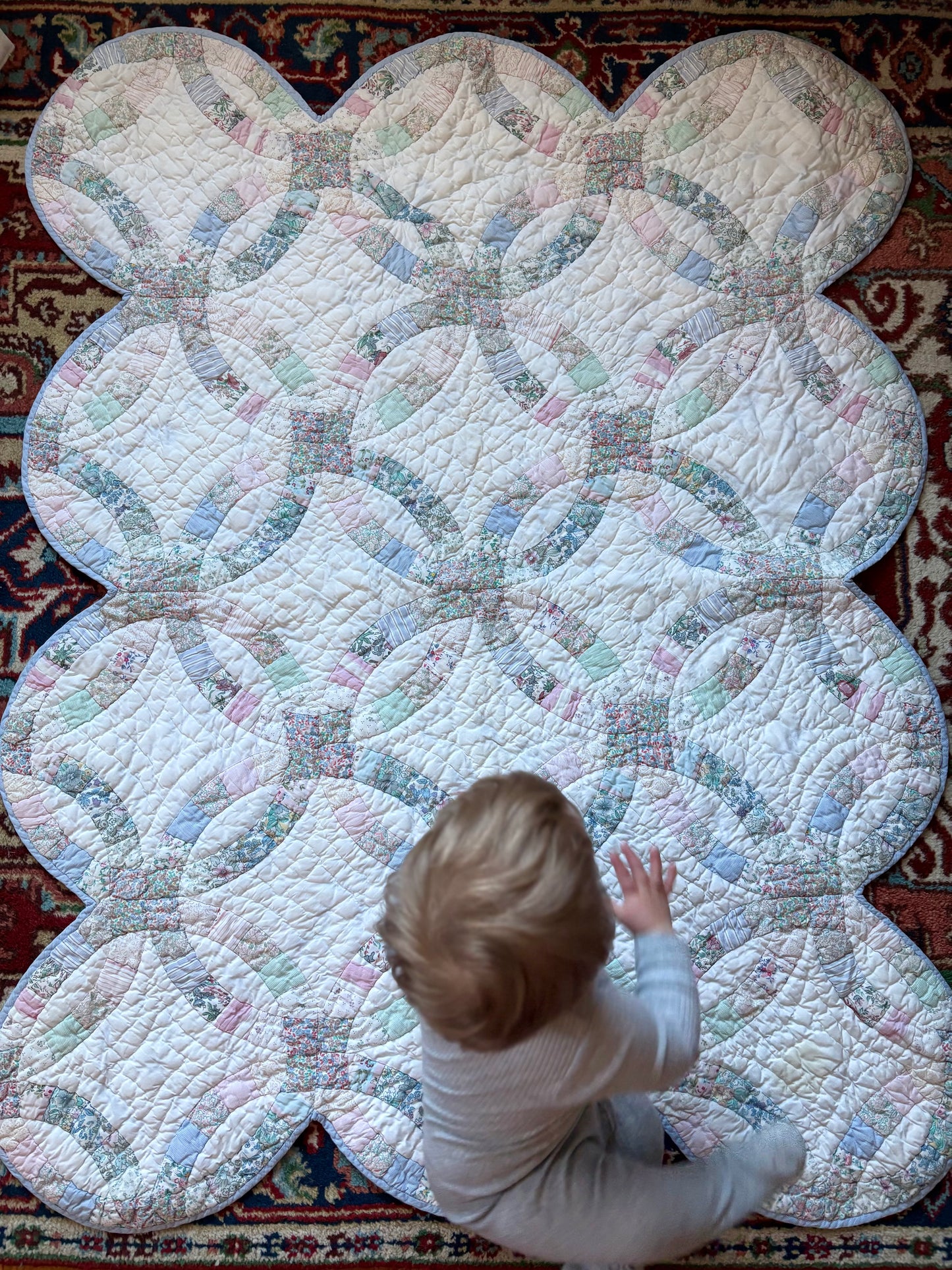 Vintage First Impressions Double Wedding Ring Crib Quilt