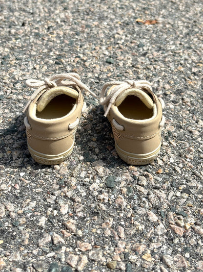 Sperry Intrepid Crib Boat Shoes Size 4