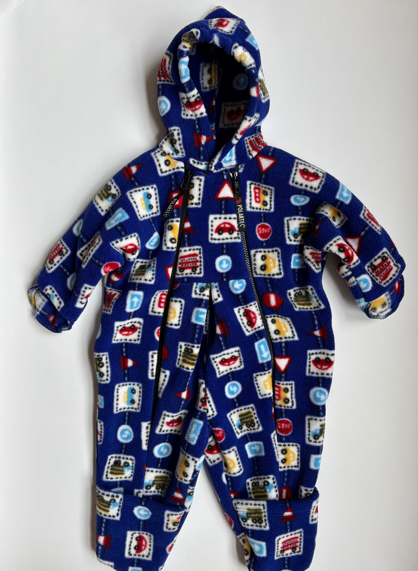 Vintage Y2K Rugged Bear x Polartec Fleece Hooded Bunting Size 6-12 months