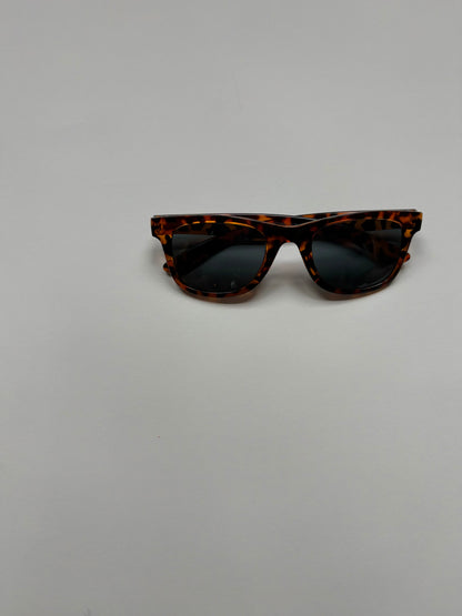 Tortoise Shell Sunnies