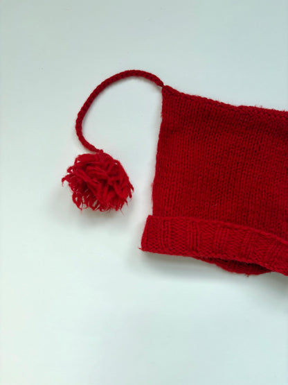Hand-knit Pom Pom Hat Size 0-2 years