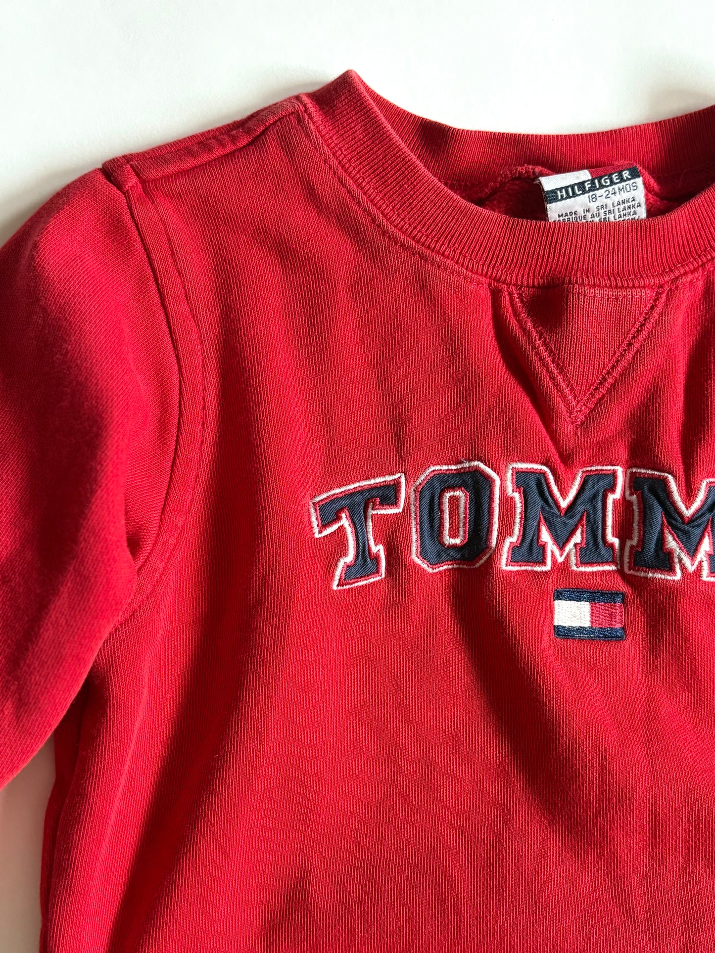 Vintage Y2K Tommy Hilfiger Crewneck Size 18-24mo