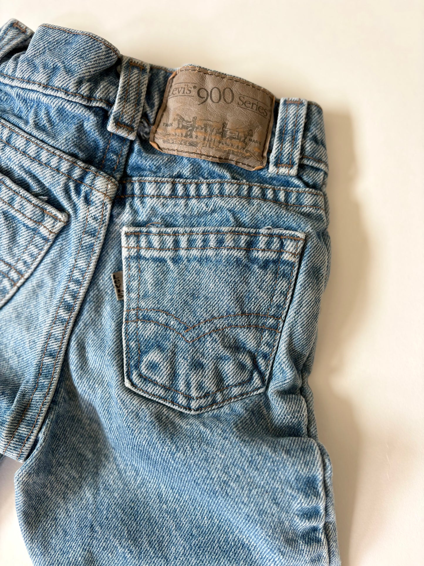 Vintage 80s Levi's 900 Series Tapered Denim Size 4T