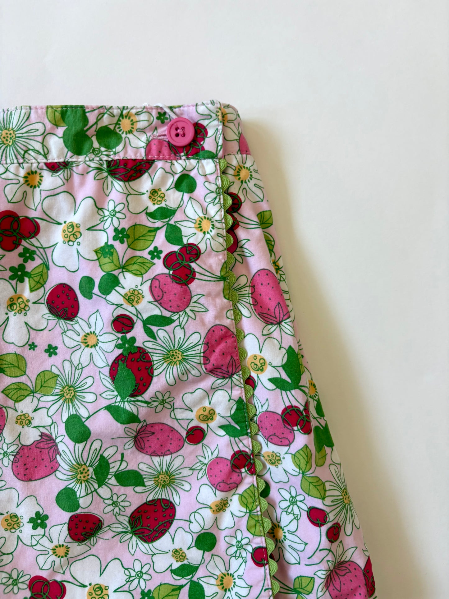 Vintage Hartstrings Strawberry Ric Rac Wrap Skirt Size 6